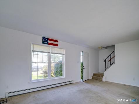 6 Mettler Street Woodbridge CT 06525