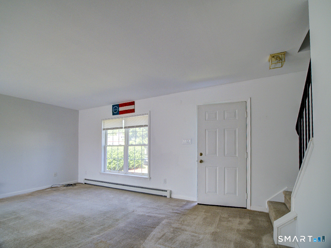 6 Mettler Street Woodbridge CT 06525