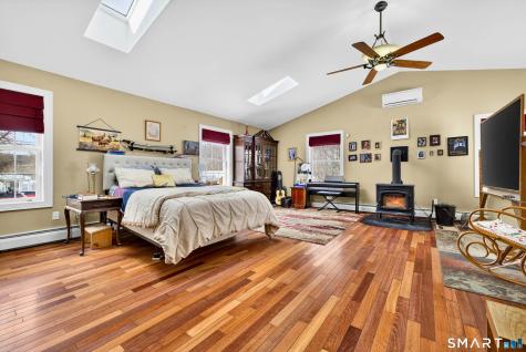 168 Kitemaug Road Montville CT 06382