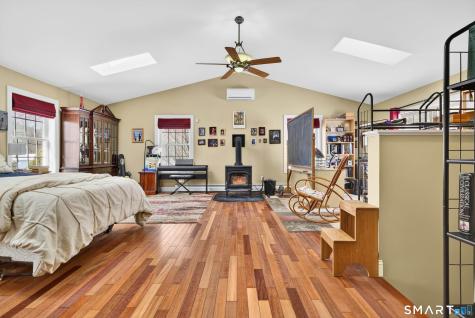 168 Kitemaug Road Montville CT 06382