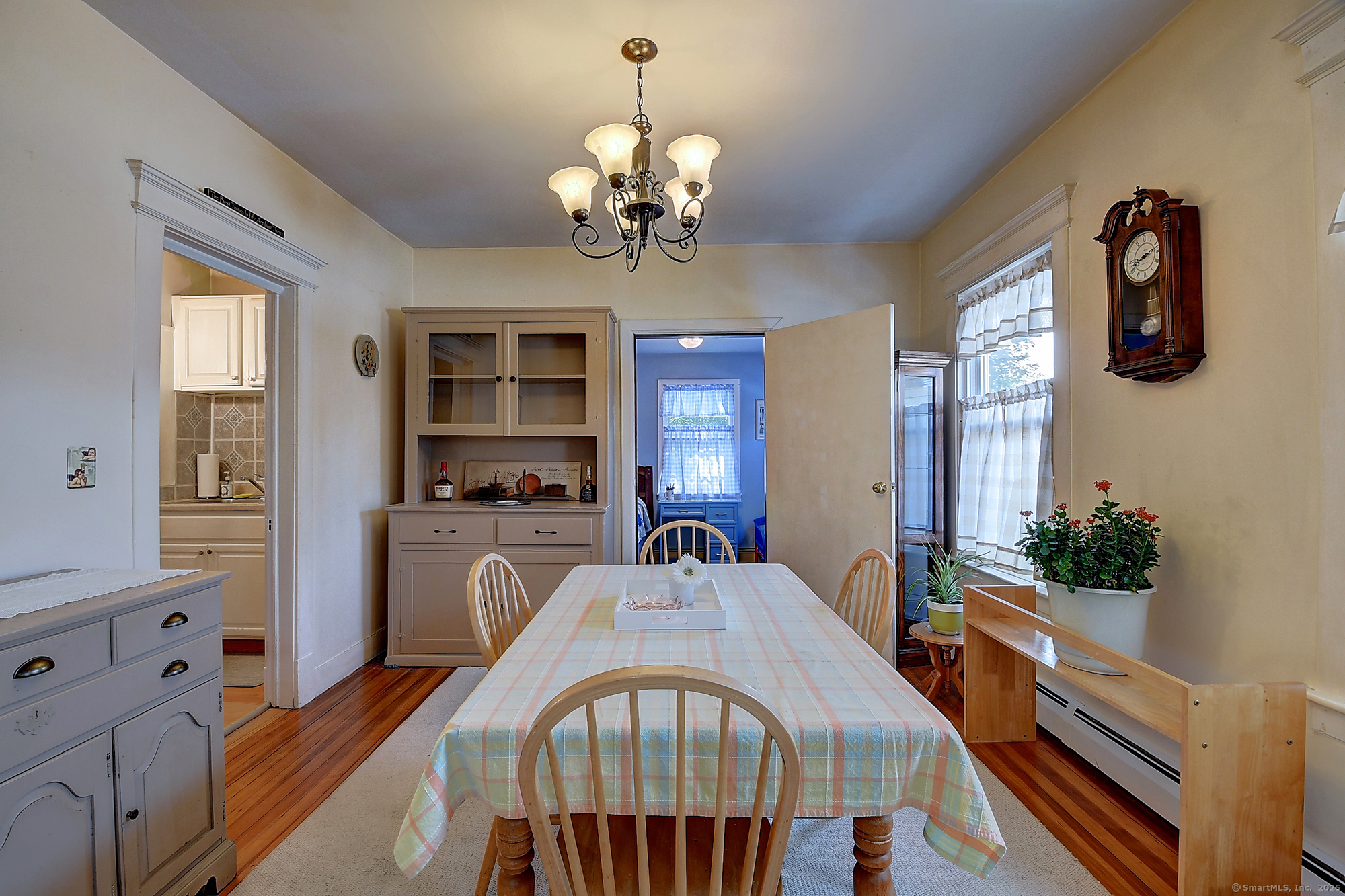 32 Columbus Street East Hartford CT 06108