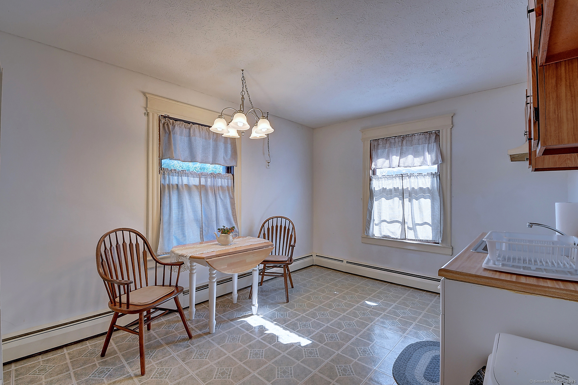 32 Columbus Street East Hartford CT 06108