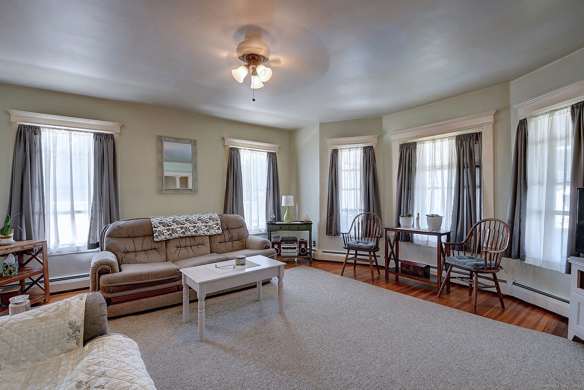 32 Columbus Street East Hartford CT 06108