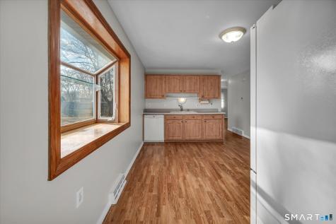 32 Gantley Road Windsor Locks CT 06096