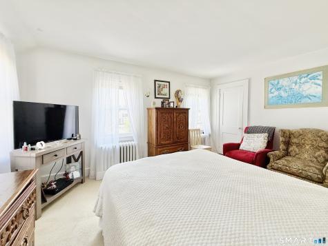 31 Hamilton Avenue Stamford CT 06902