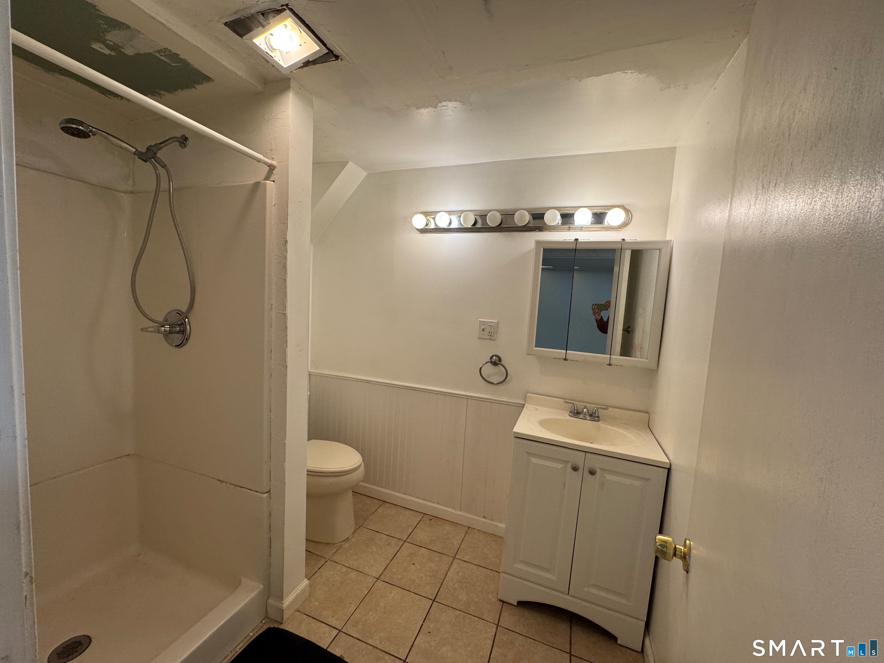 34 George Washington Turnpike Burlington CT 06013