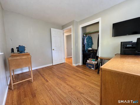 34 George Washington Turnpike Burlington CT 06013
