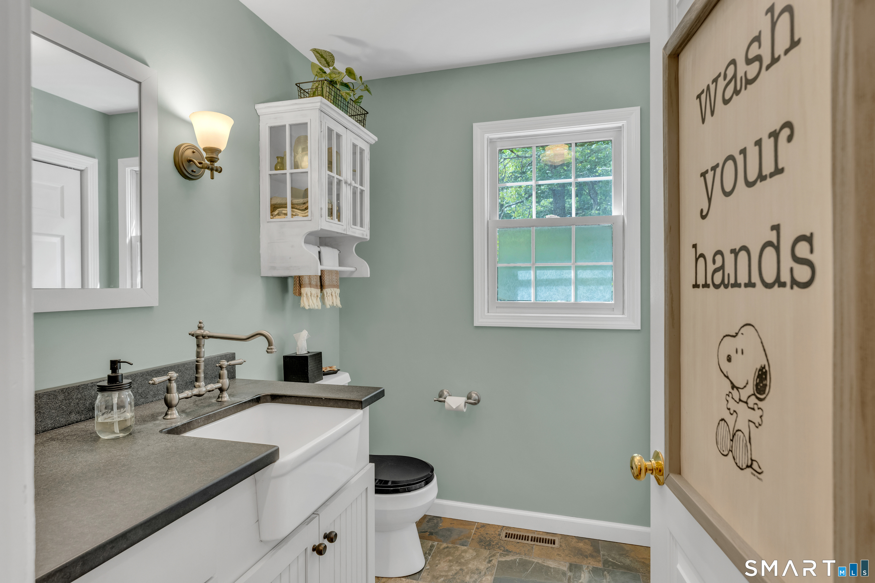 46 Laurel Cliffs Road Guilford CT 06437
