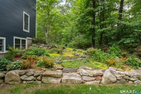 46 Laurel Cliffs Road Guilford CT 06437
