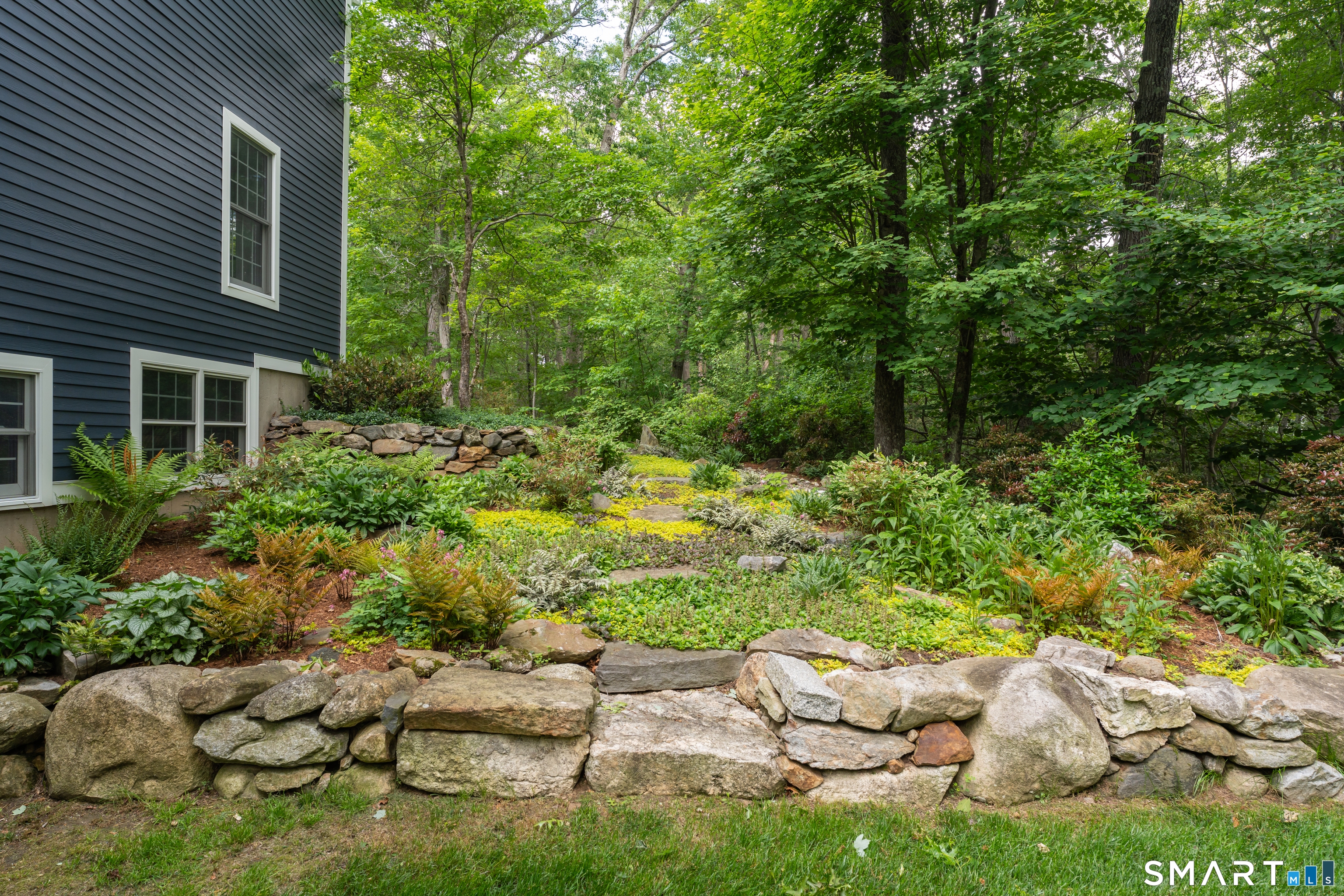 46 Laurel Cliffs Road Guilford CT 06437
