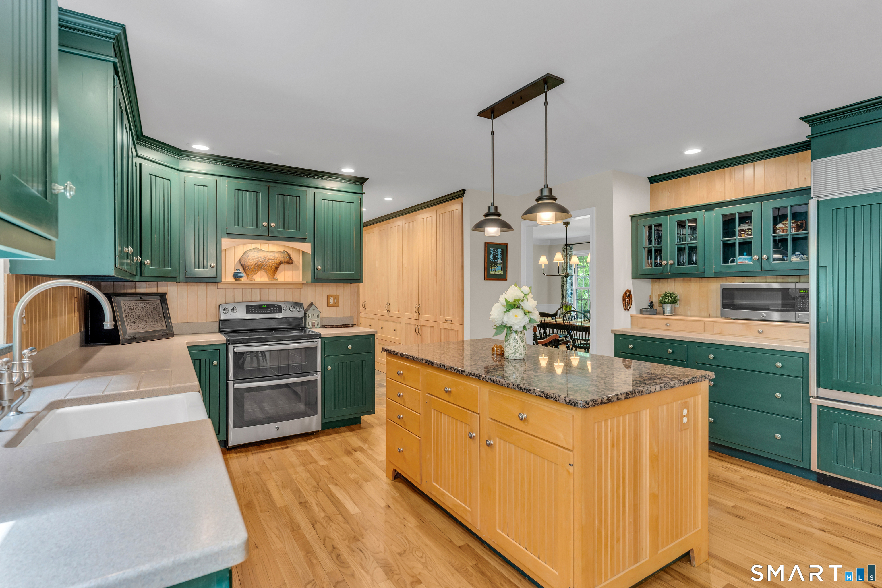 46 Laurel Cliffs Road Guilford CT 06437