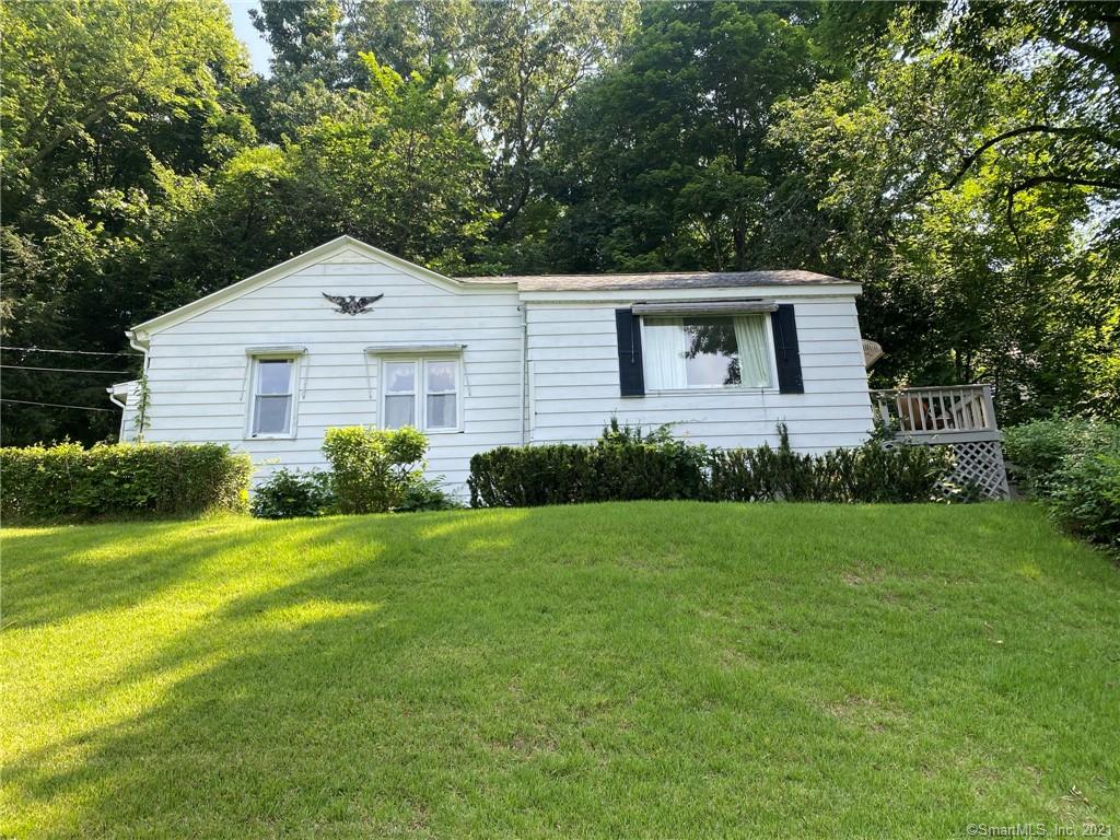284 Porter Avenue Middlebury CT 06762