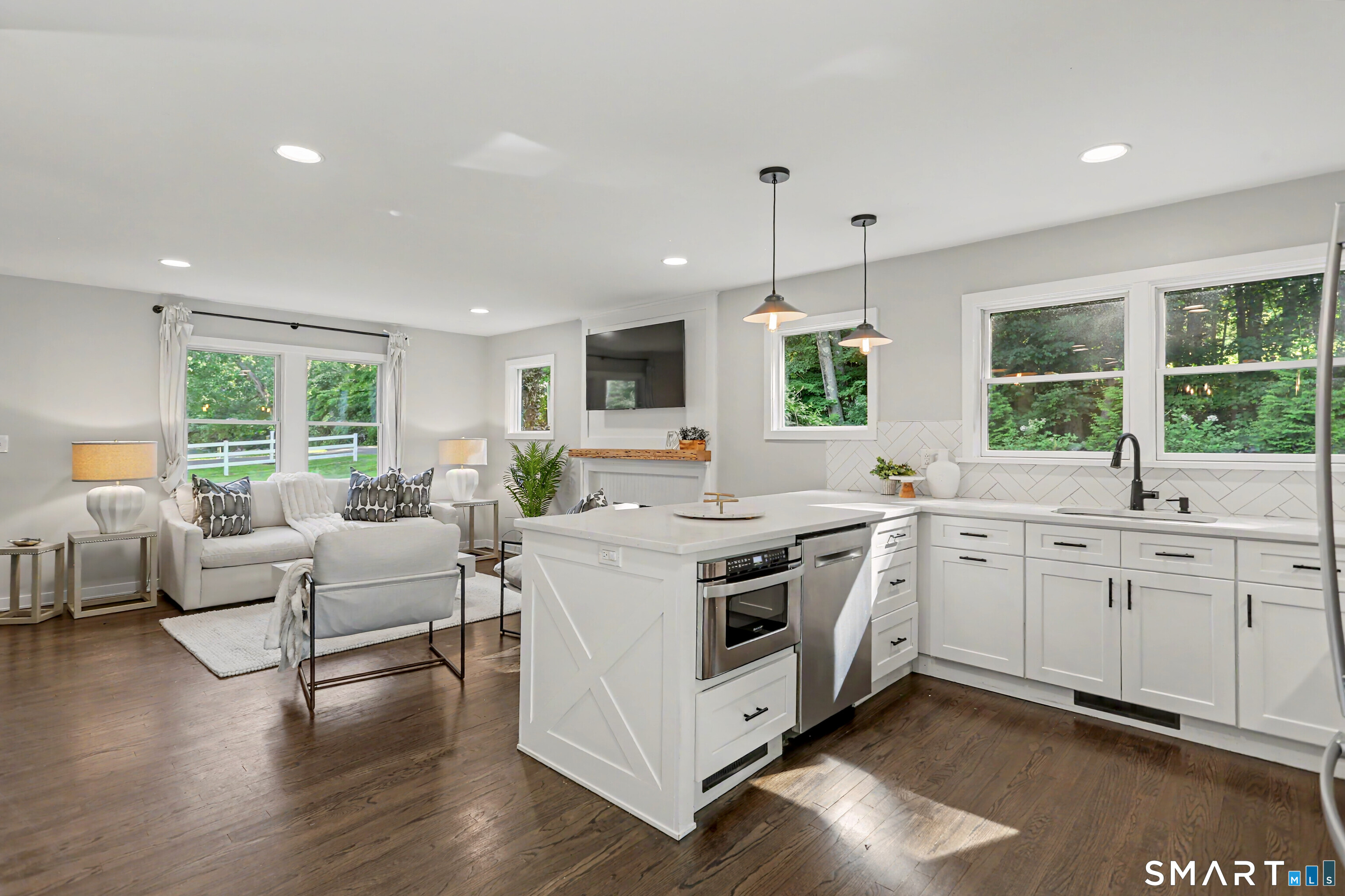 56 Banks Road Easton CT 06612