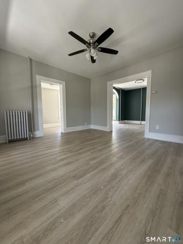 26 Jefferson Avenue New London CT 06320