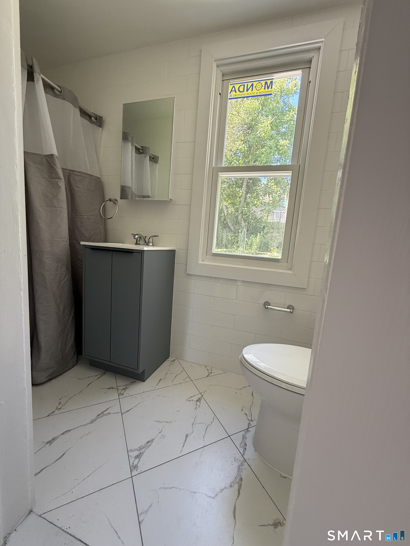 26 Jefferson Avenue New London CT 06320