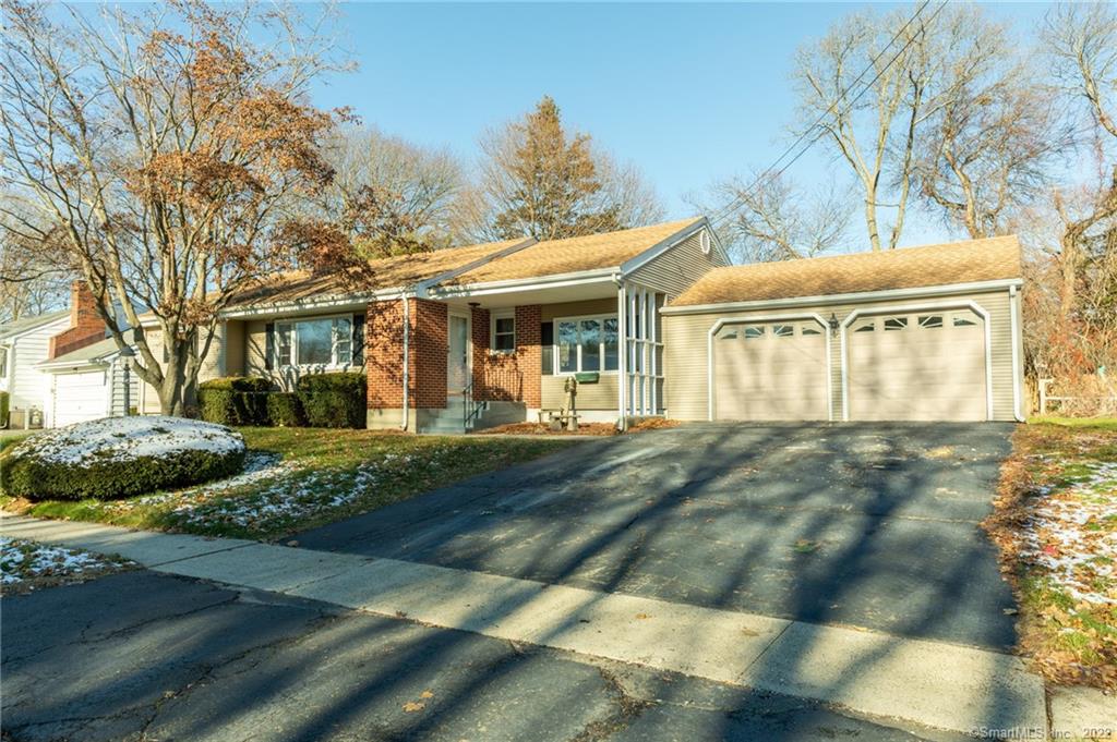 30 Reut Drive Stratford CT 06614