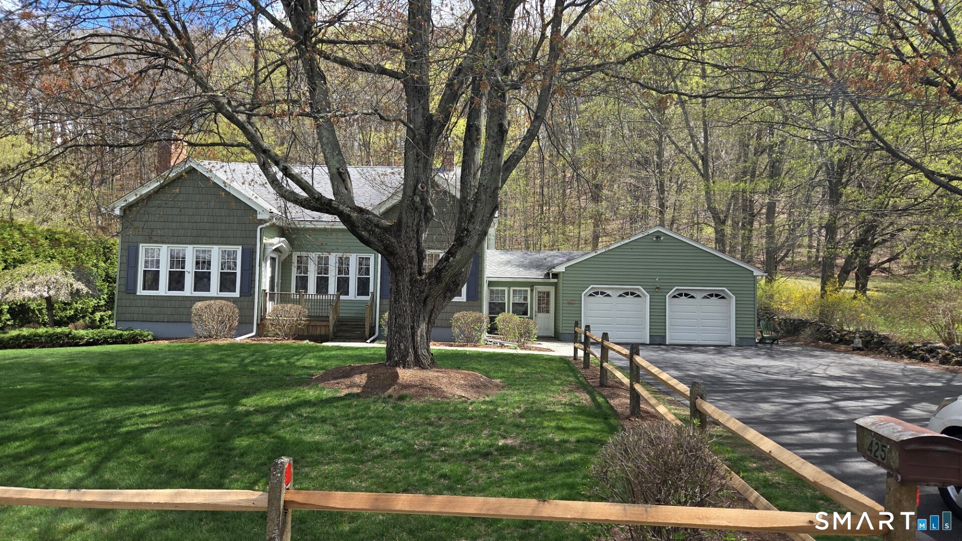 425 Pomeroy Avenue Meriden CT 06450