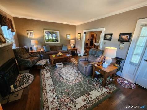 425 Pomeroy Avenue Meriden CT 06450