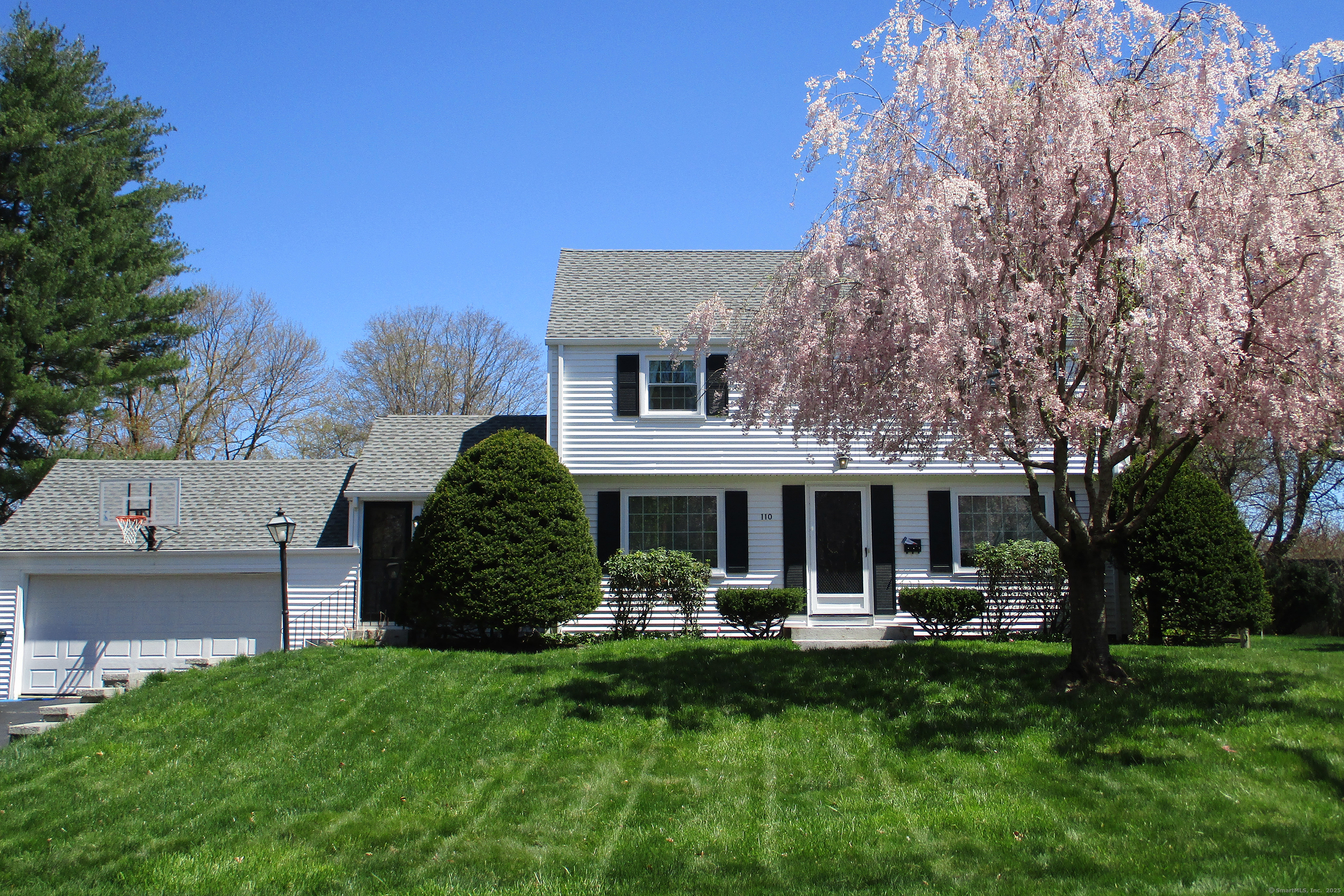 110 Richmond Lane West Hartford CT 06117