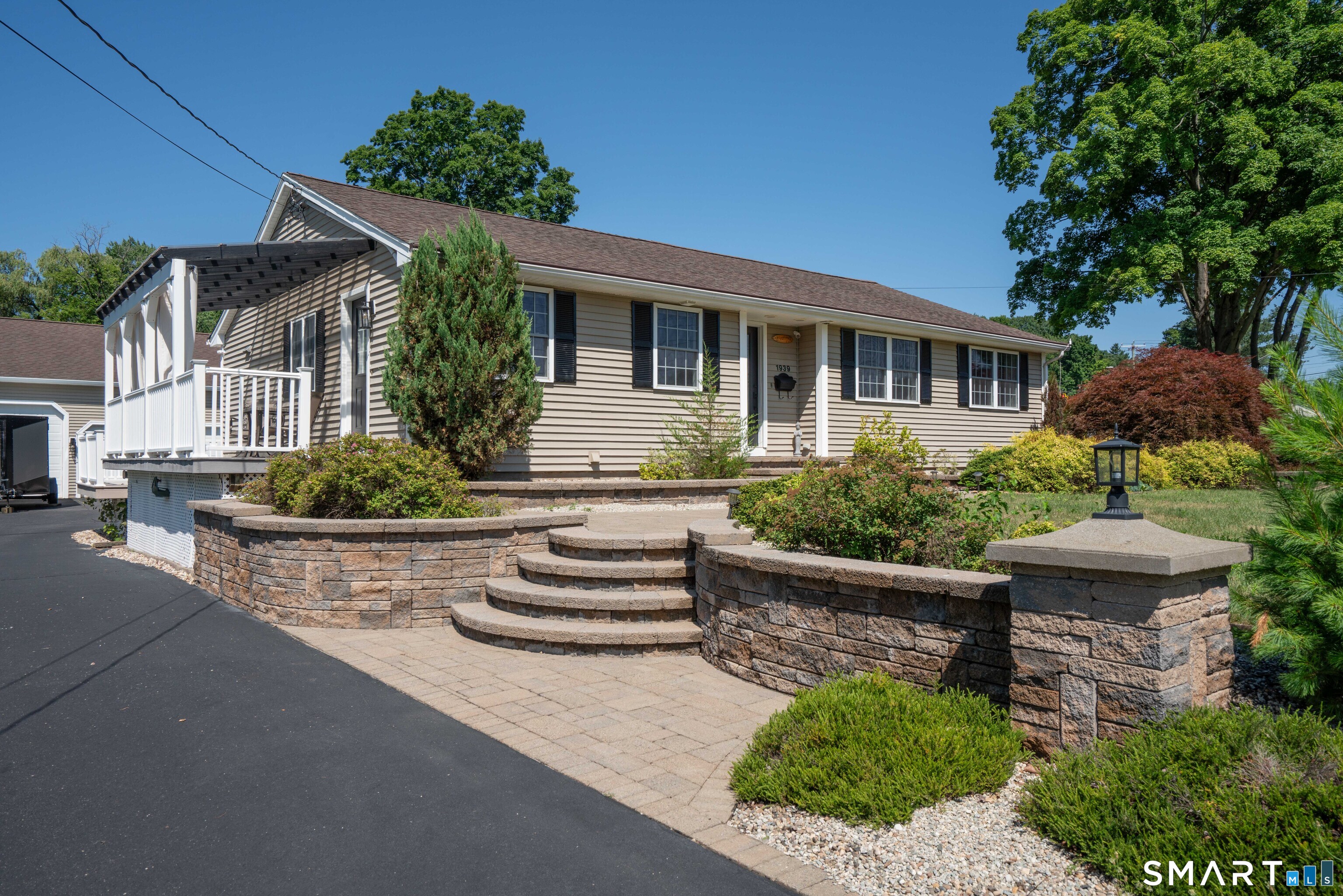1939 Main Street Newington CT 06111