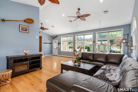 1939 Main Street Newington CT 06111