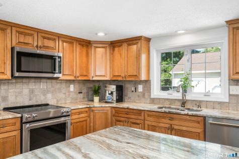 1939 Main Street Newington CT 06111