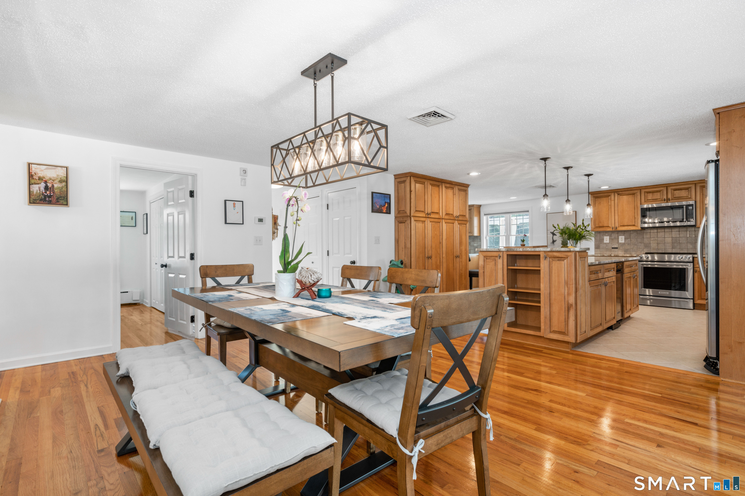 1939 Main Street Newington CT 06111
