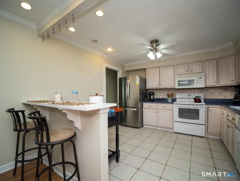 82 Wilcox Road Middletown CT 06457