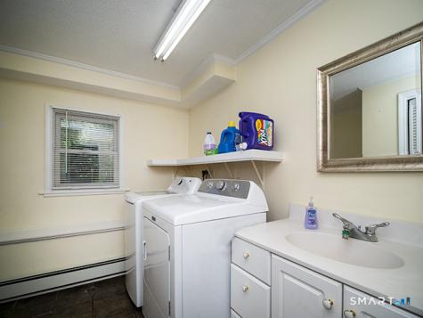 82 Wilcox Road Middletown CT 06457