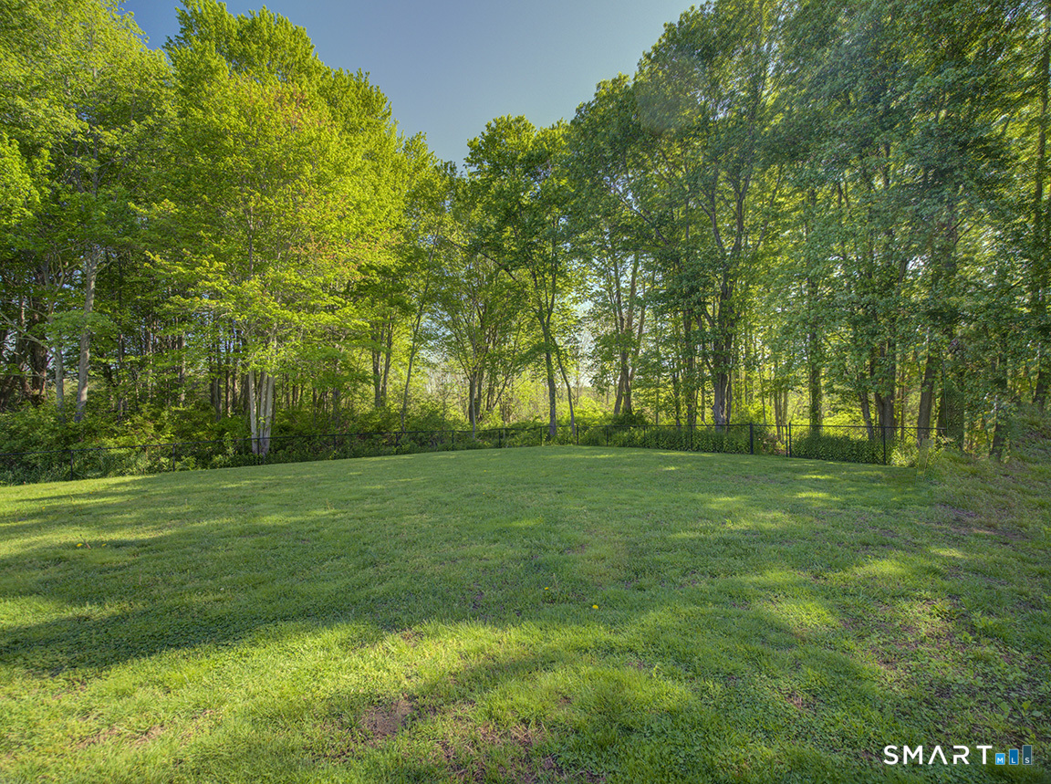 82 Wilcox Road Middletown CT 06457