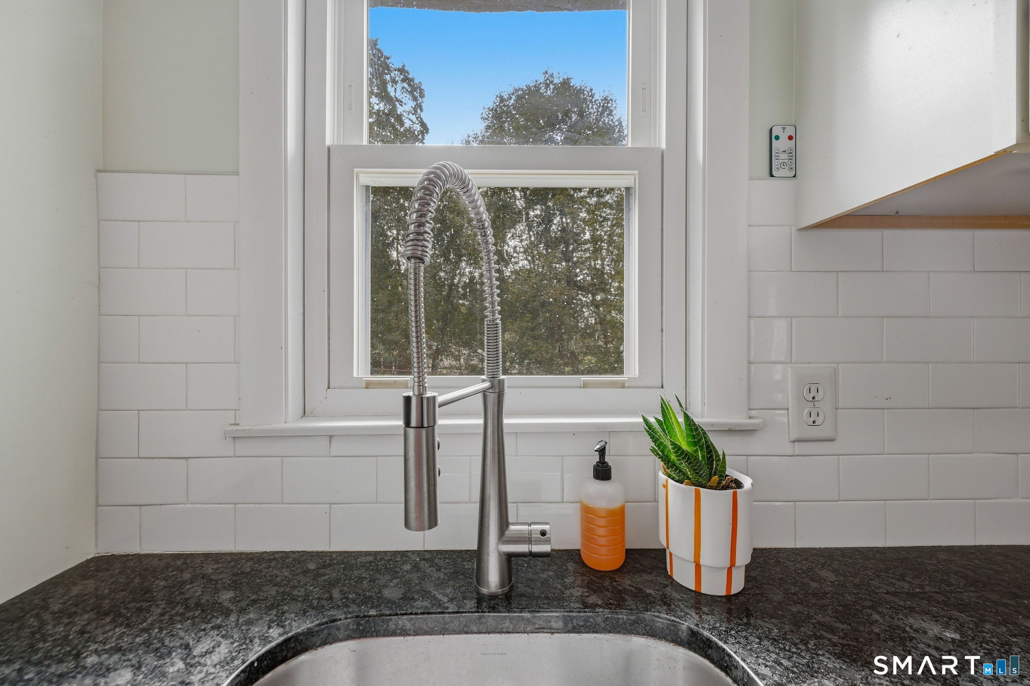 7 Rock Ridge Road Waterford CT 06385