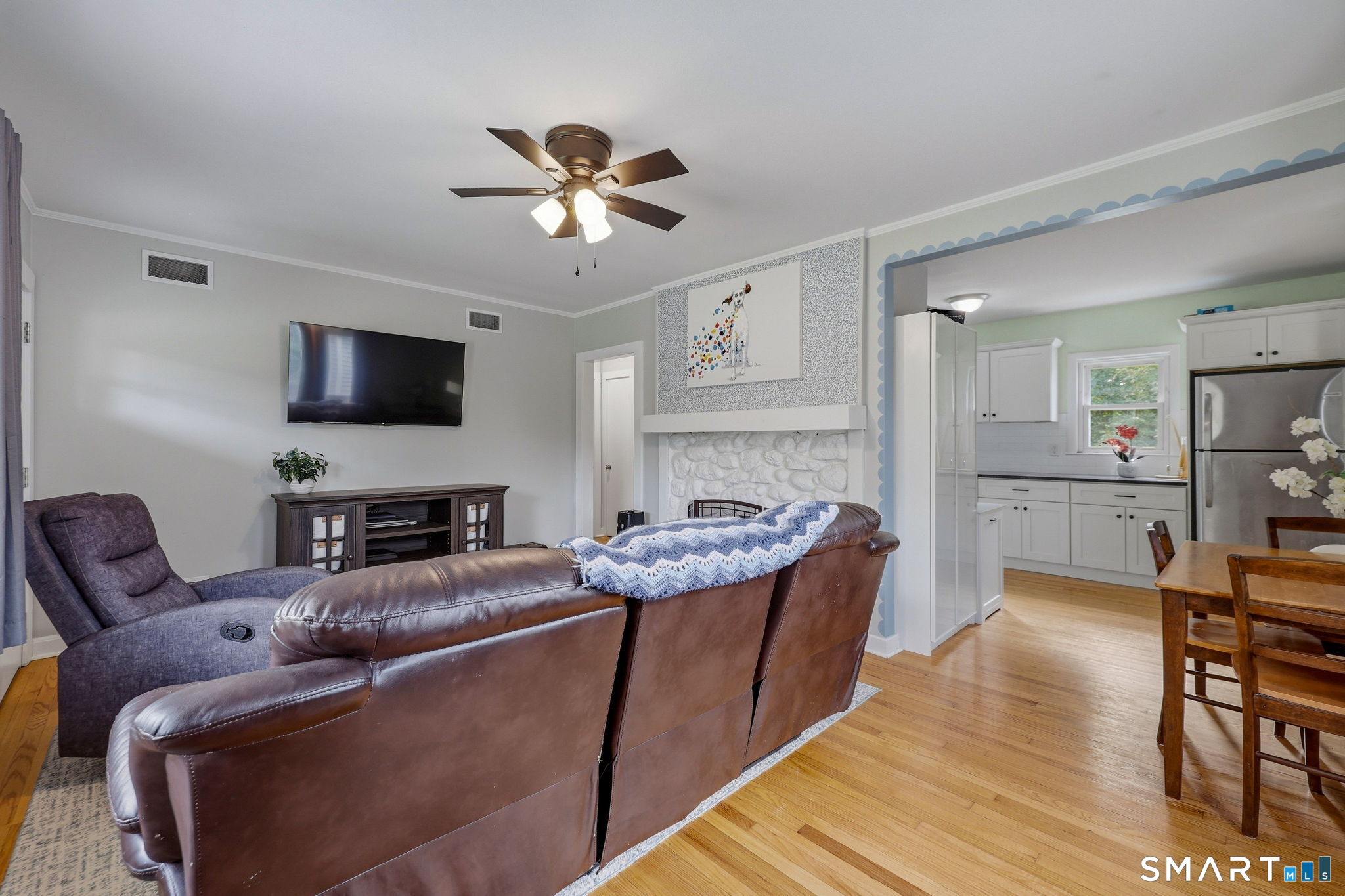 7 Rock Ridge Road Waterford CT 06385