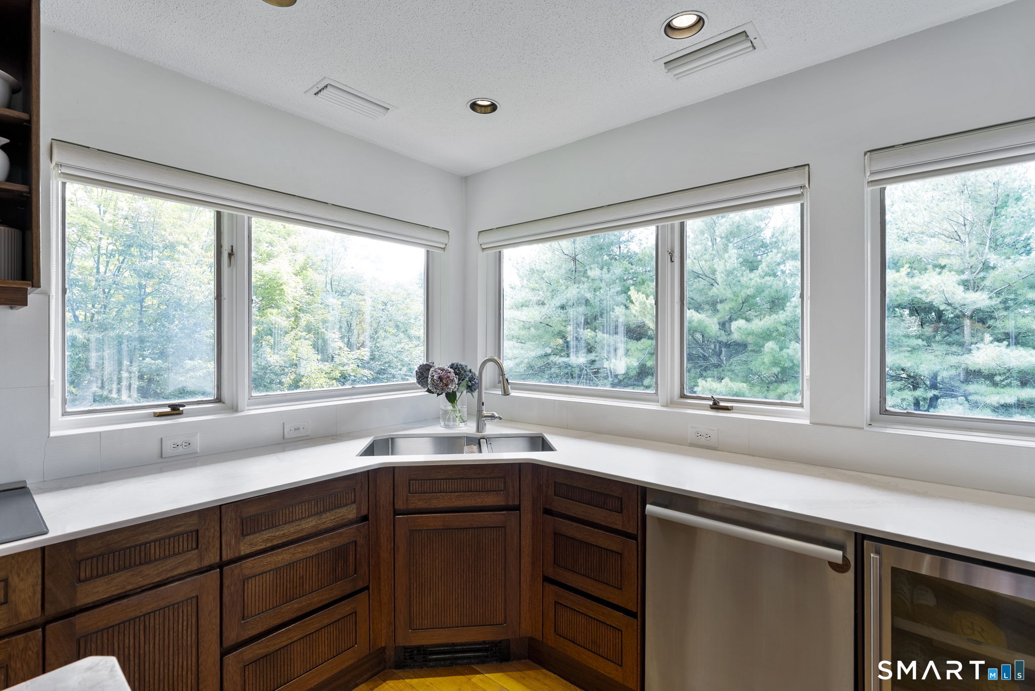 86 Washburn Road Canton CT 06019