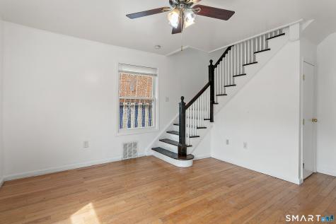 372 Dover Street Bridgeport CT 06610