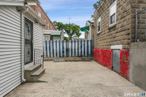 372 Dover Street Bridgeport CT 06610