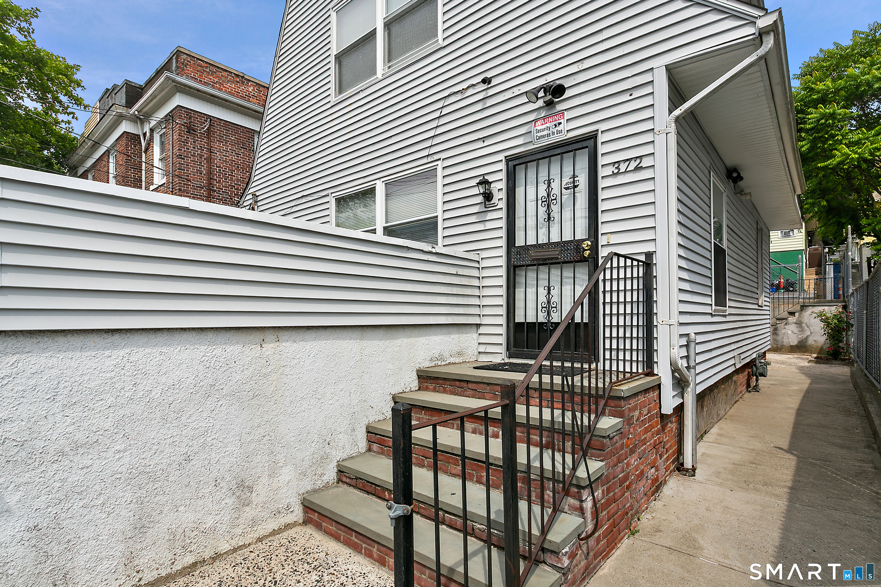 372 Dover Street Bridgeport CT 06610