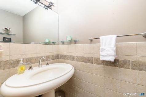 207 Barbourtown Road Canton CT 06019