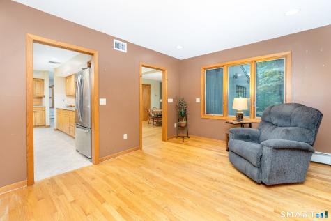 207 Barbourtown Road Canton CT 06019