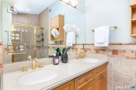 207 Barbourtown Road Canton CT 06019