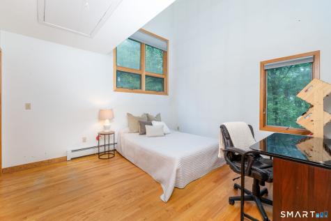 207 Barbourtown Road Canton CT 06019