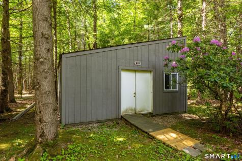207 Barbourtown Road Canton CT 06019