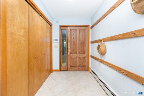 207 Barbourtown Road Canton CT 06019