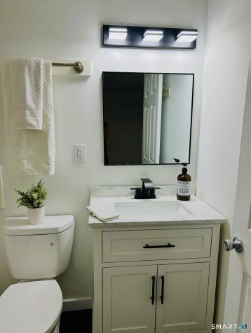 6 East Hayes Road East Hampton CT 06424