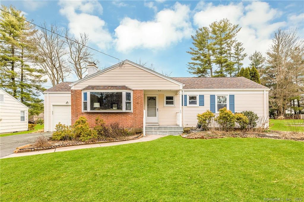 23 Sky View Drive West Hartford CT 06117