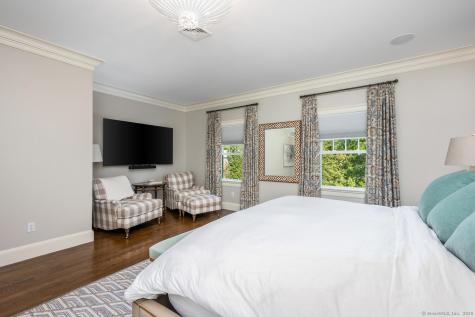 333 West Avenue Darien CT 06820