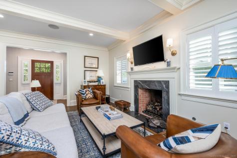 333 West Avenue Darien CT 06820