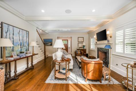 333 West Avenue Darien CT 06820
