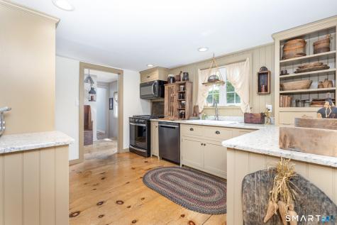 336 Maple Street Litchfield CT 06759