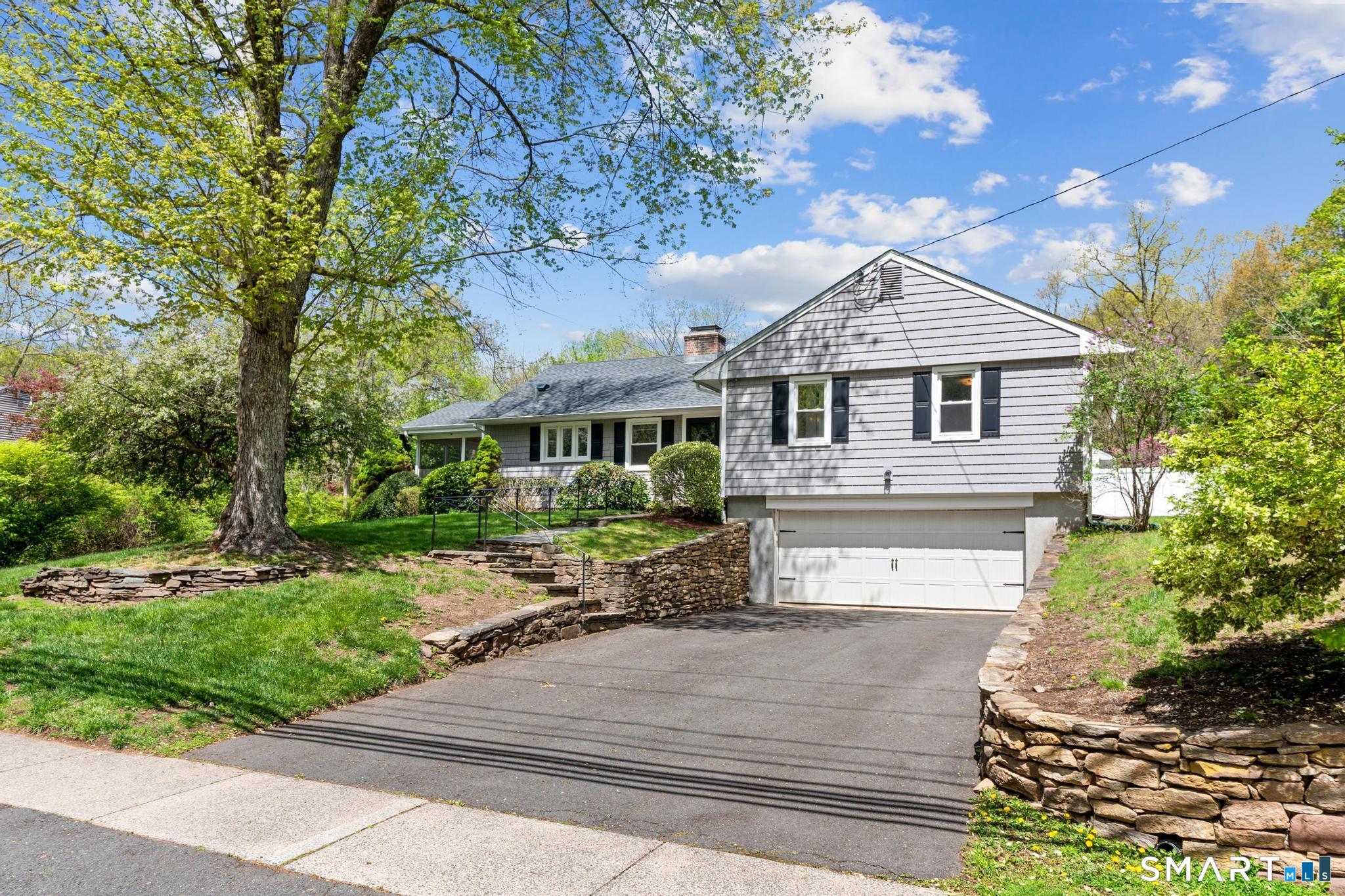 646 Fern Street West Hartford CT 06107