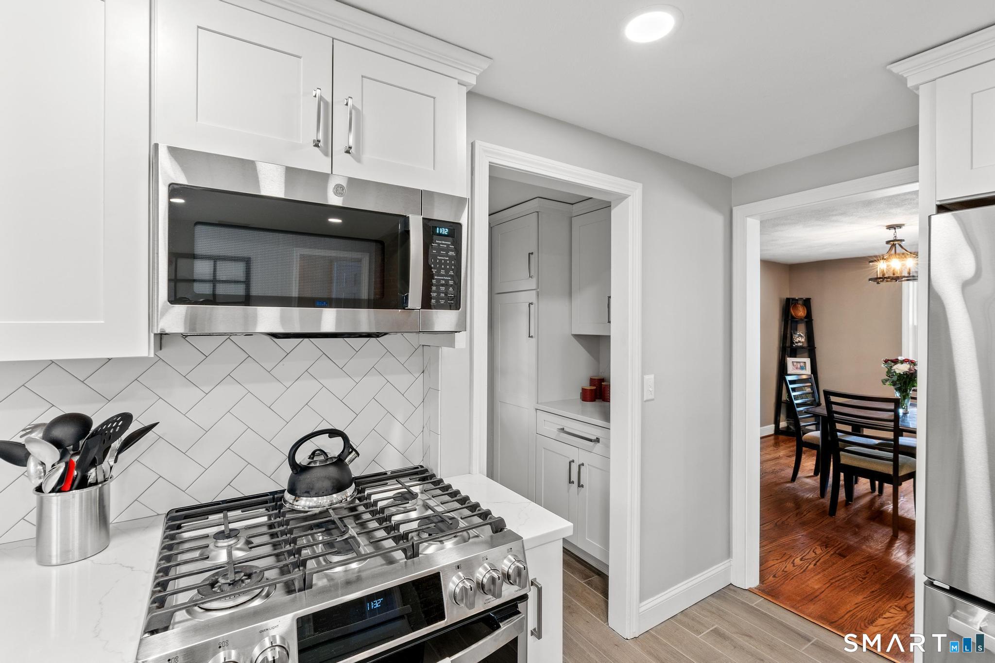 646 Fern Street West Hartford CT 06107